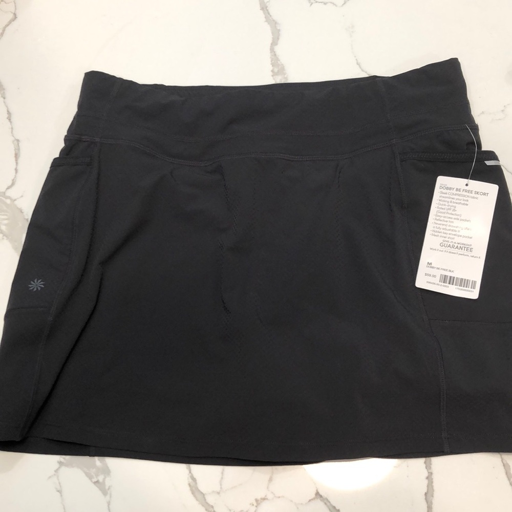 Athleta Dobby Be Free Black Skort